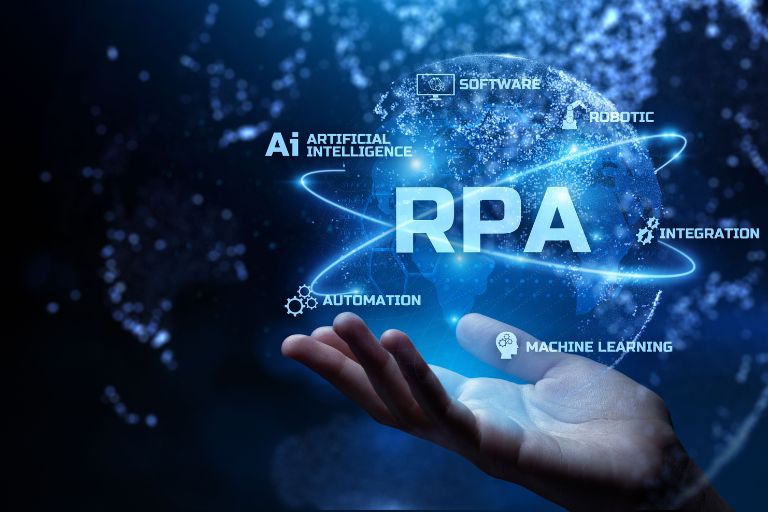 RPA内製化とは？メリット・デメリットと一緒に、方法や成功ポイントも紹介